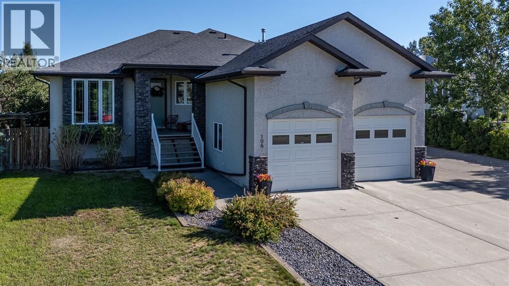 Property Photo:  106 Derochie Drive West  AB T0L 0T0 