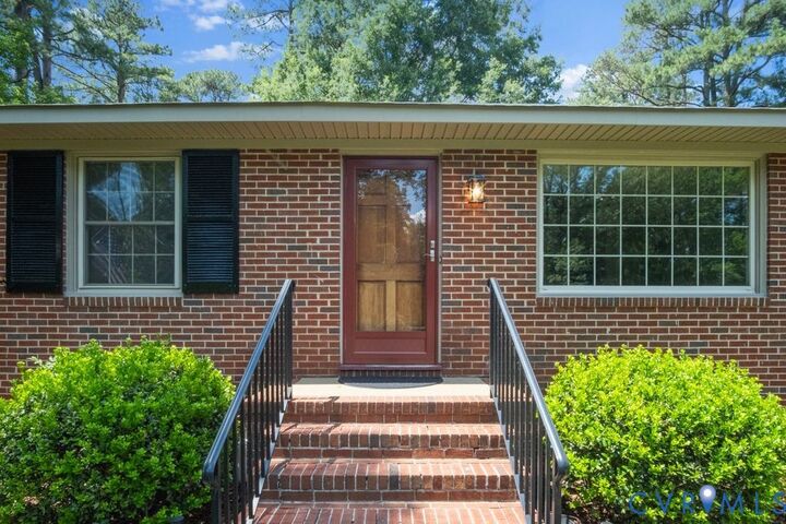 Property Photo:  10470 Gregory Avenue  VA 23059 