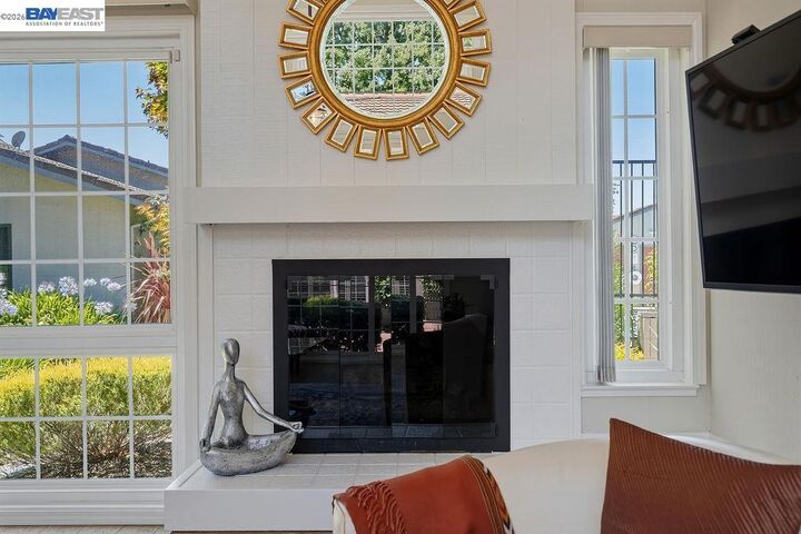 Property Photo: 531 Jones Place CA 94597