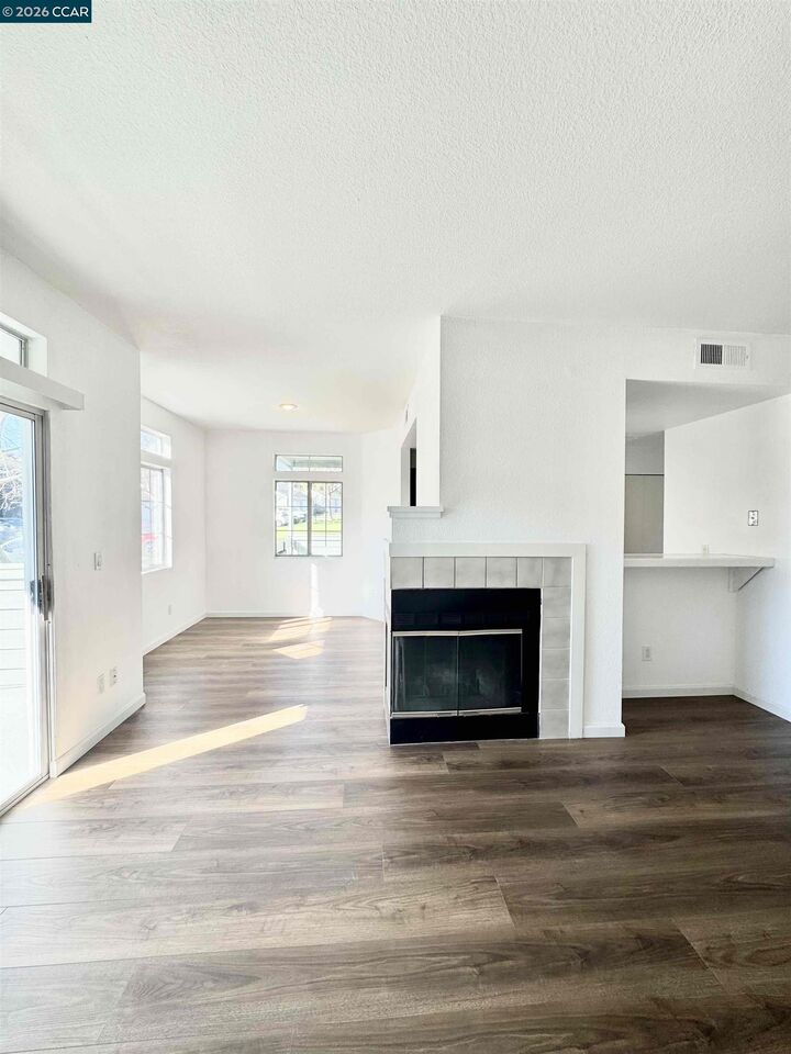 Property Photo:  7860 Canyon Meadow Cir A  CA 94588 