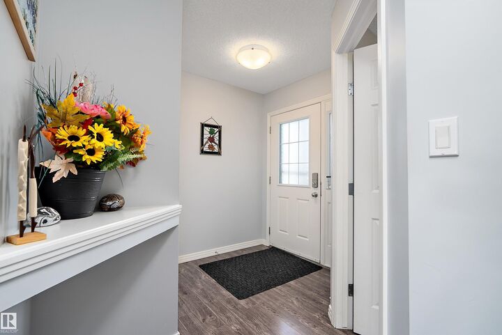 Property Photo:  127 Reed Place  AB T9E 1B1 