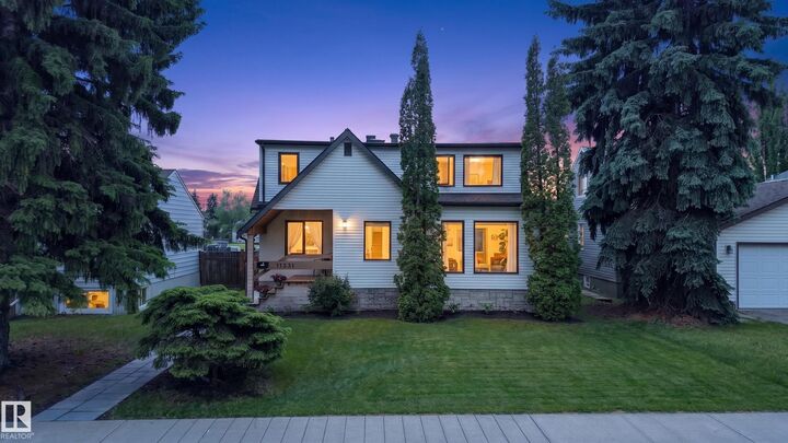 Property Photo:  11331 75 Avenue NW  AB T6G 0H6 