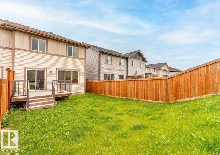 Property Photo:  5883 Anthony Crescent SW  AB T6W 3H4 