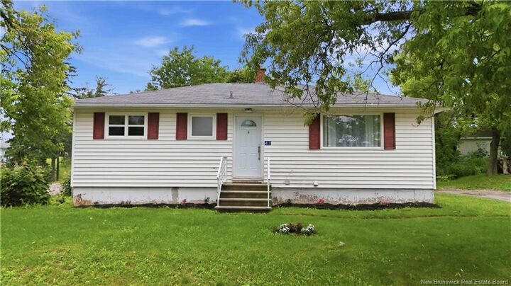 41 Highlandview Road — photo 1