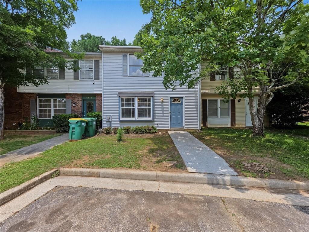 Property Photo: 6437 Meadow Rue Drive GA 30092