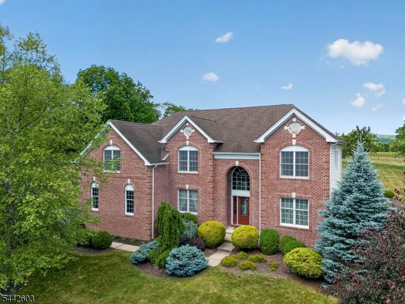Property Photo:  26 High Ridge Ln  NJ 07822 
