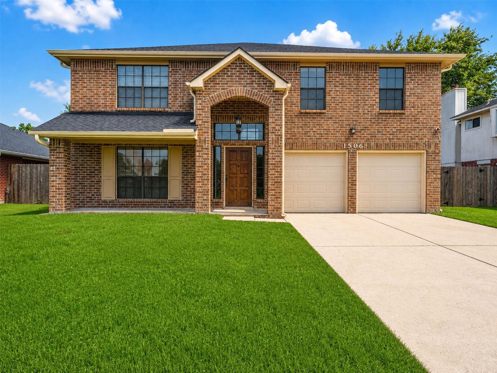 Property Photo: 1506 Waterford Drive TX 77536
