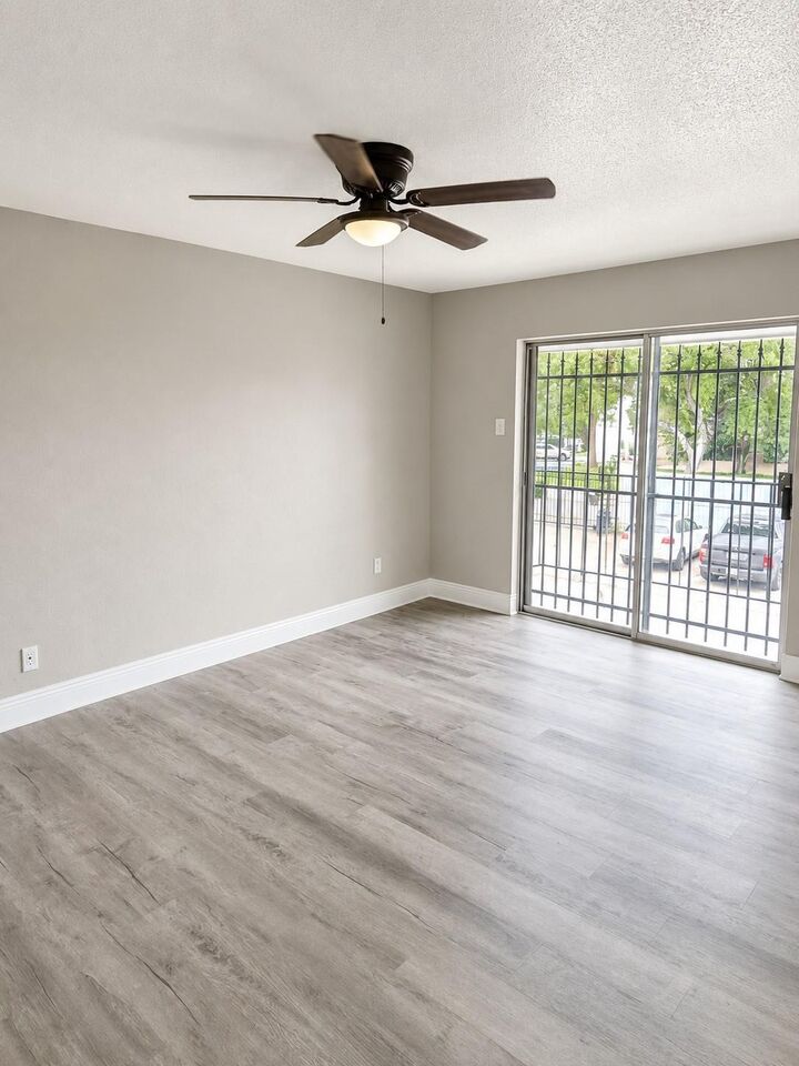 Property Photo:  6500 Sands Point Drive 202  TX 77074 