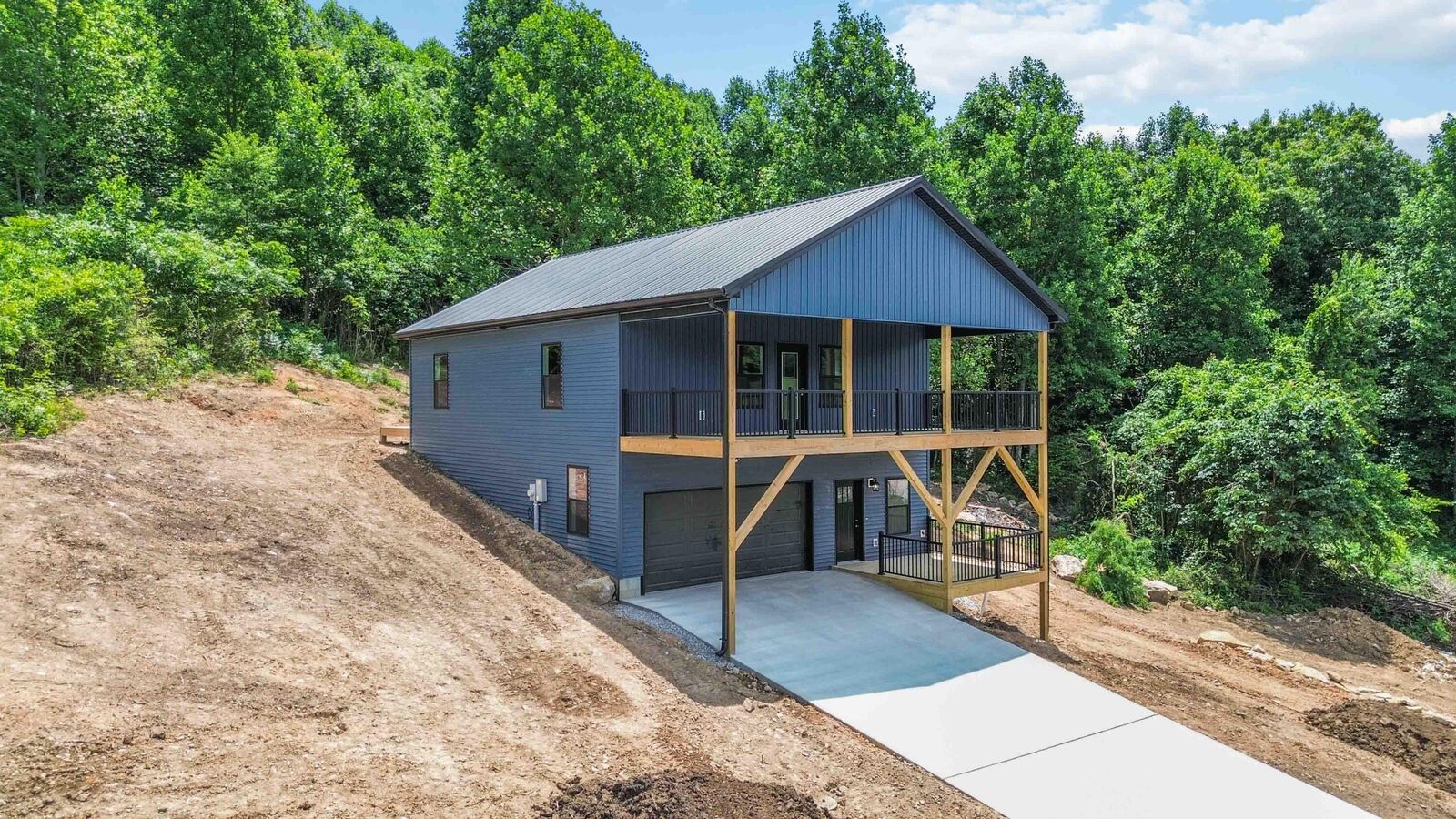 Property Photo:  141 Limestone Street  KY 40456 