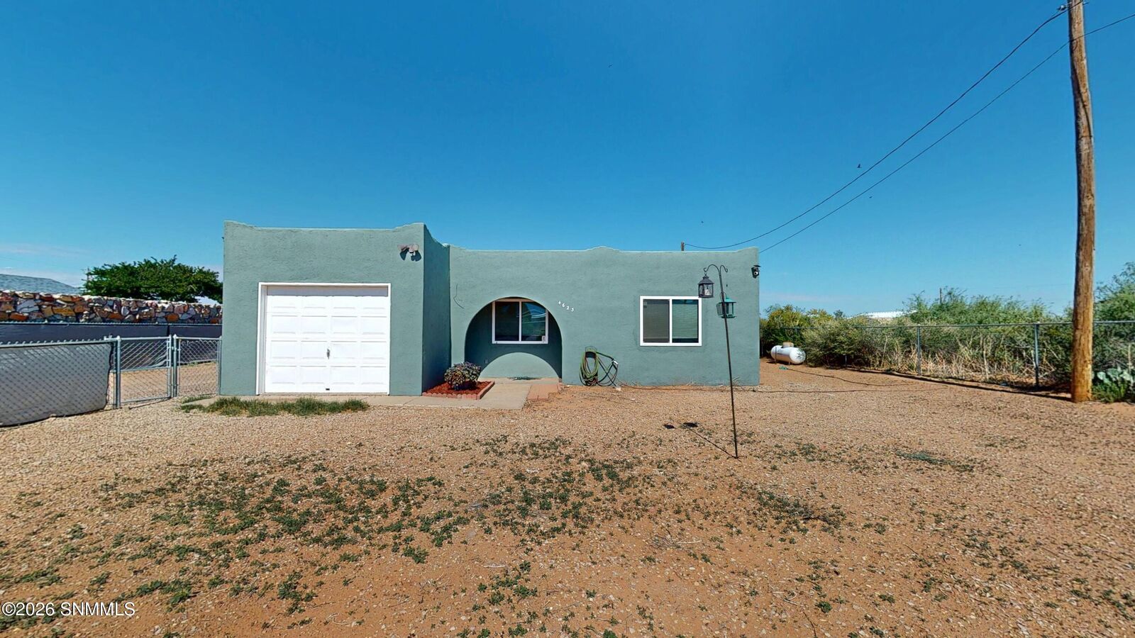 Property Photo:  4623 Chamizal Road  NM 88011 