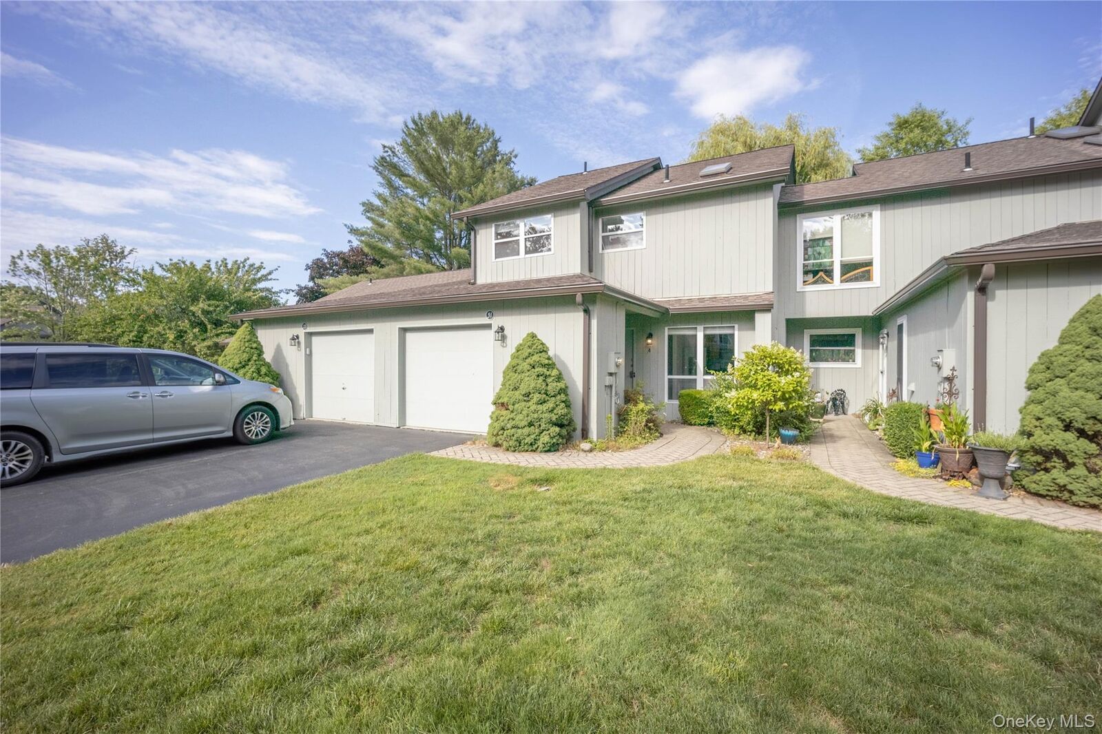 Property Photo:  31 Pond Drive W  NY 12572 