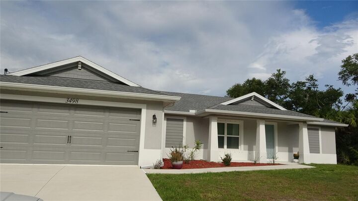 Property Photo:  