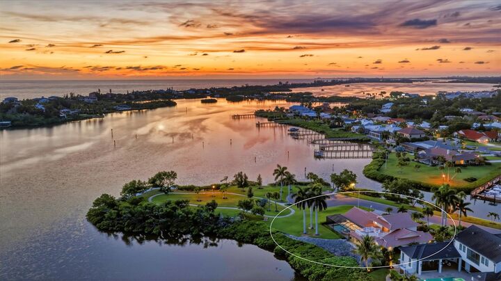Property Photo: 321 Lookout Point Drive FL 34229