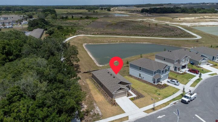 Property Photo: 573 Bell Prairie Circle FL 33859