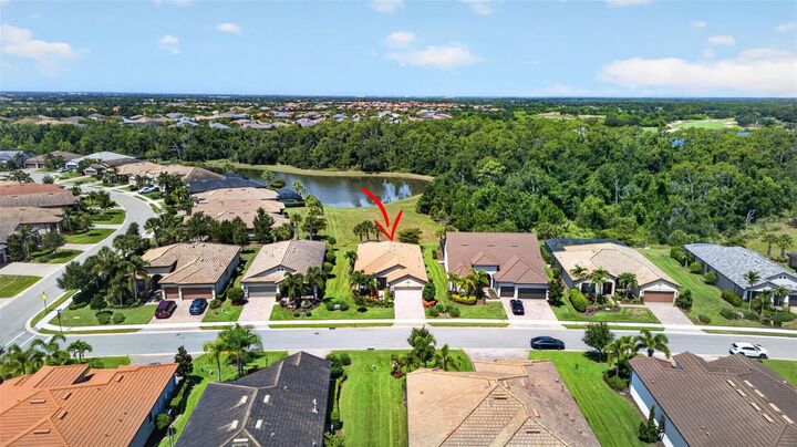 Property Photo:  16748 Blackwater Terrace  FL 34202 