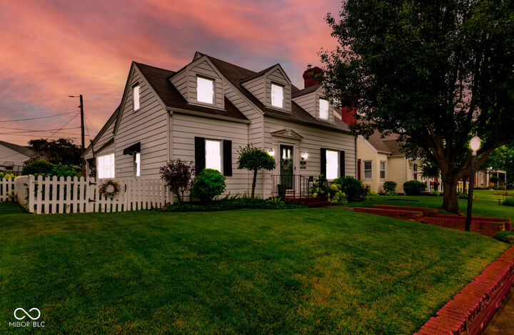 Property Photo:  414 Carter Boulevard  IN 47274 