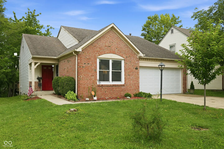 Property Photo:  7762 Park North Lake Drive  IN 46260 