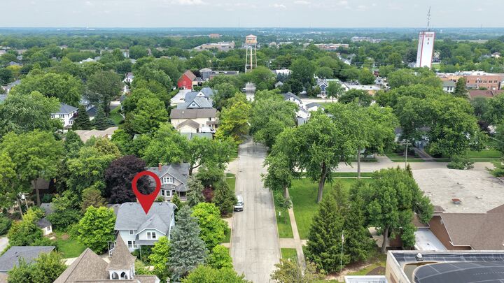 Property Photo:  138 Hickory Street  IL 60423 