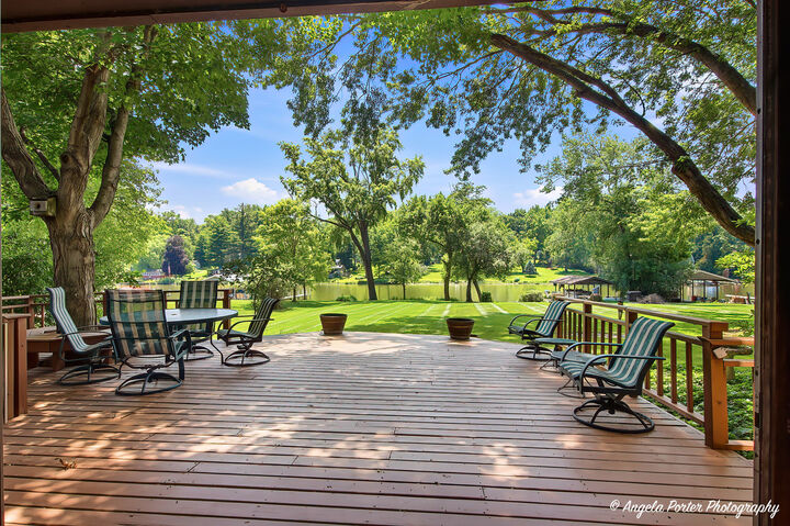 Property Photo: 213 River Drive IL 60013