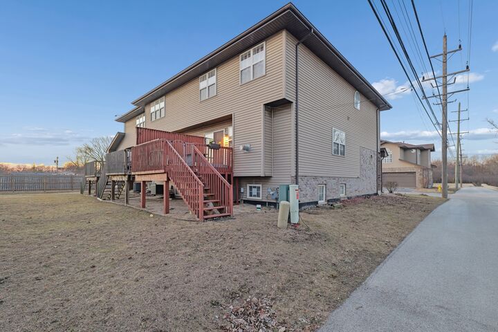 Property Photo: 15725 S Kedzie Avenue 9 IL 60428