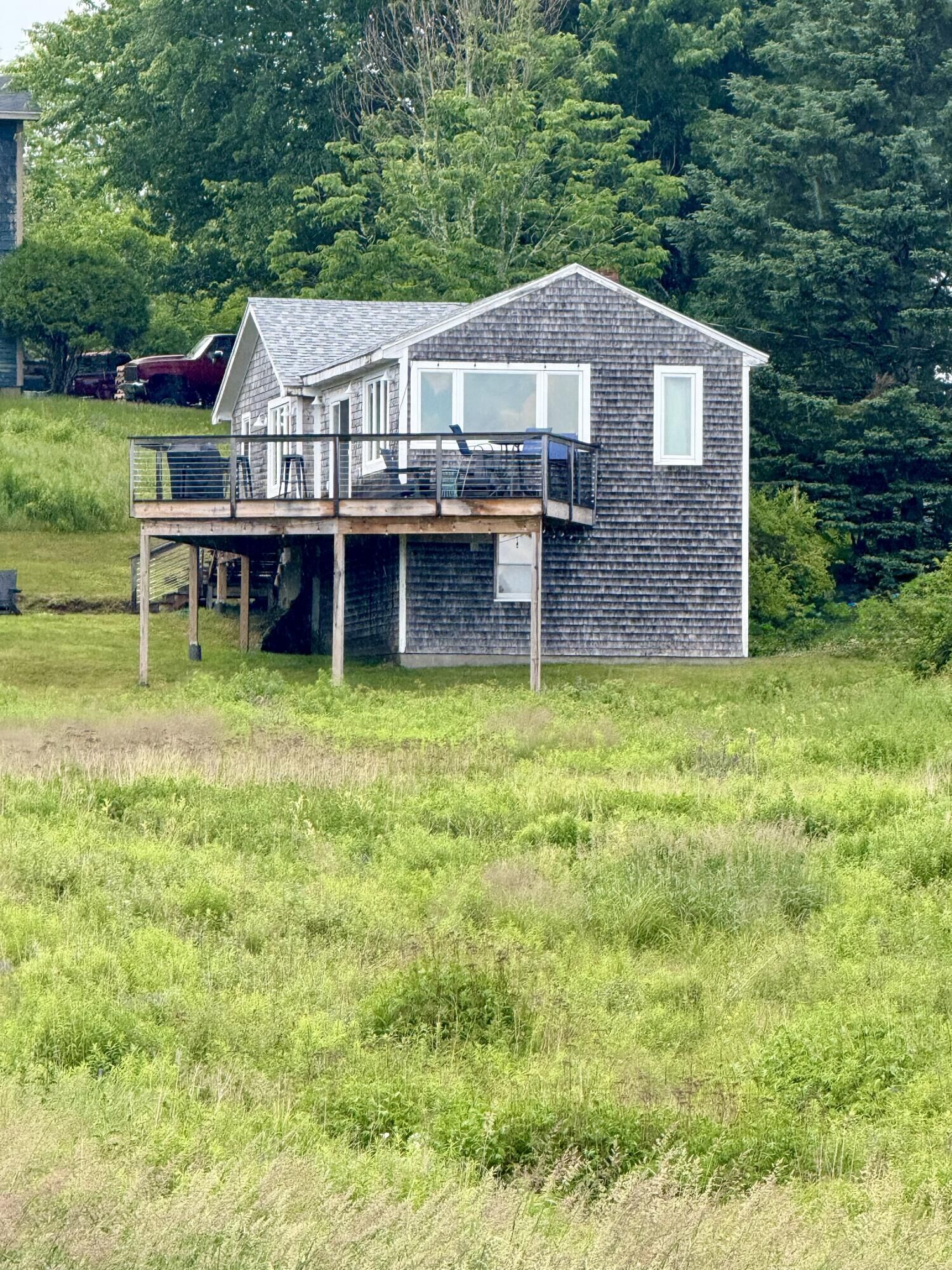 Property Photo: 423 Ridge Road ME 04606