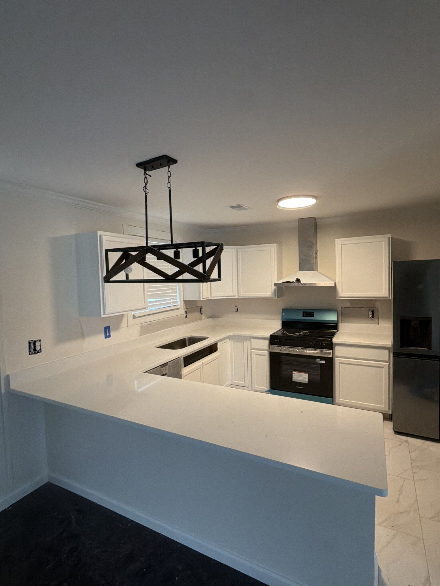 Property Photo:  124 Denise Dr  TN 37013 