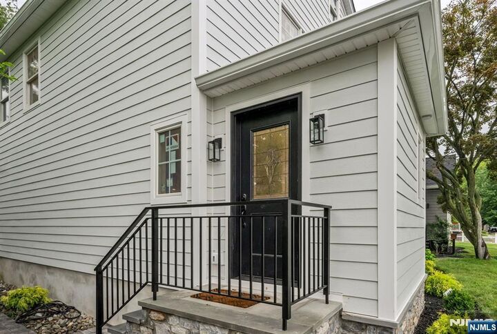 Property Photo:  36 Albert Avenue  NJ 07410 