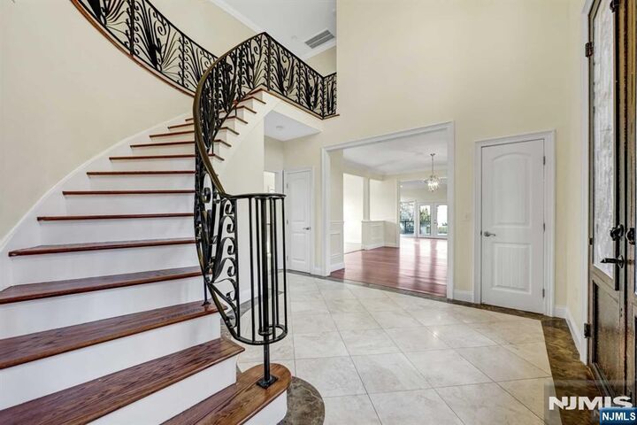 Property Photo:  831 Pascack Road  NJ 07652 