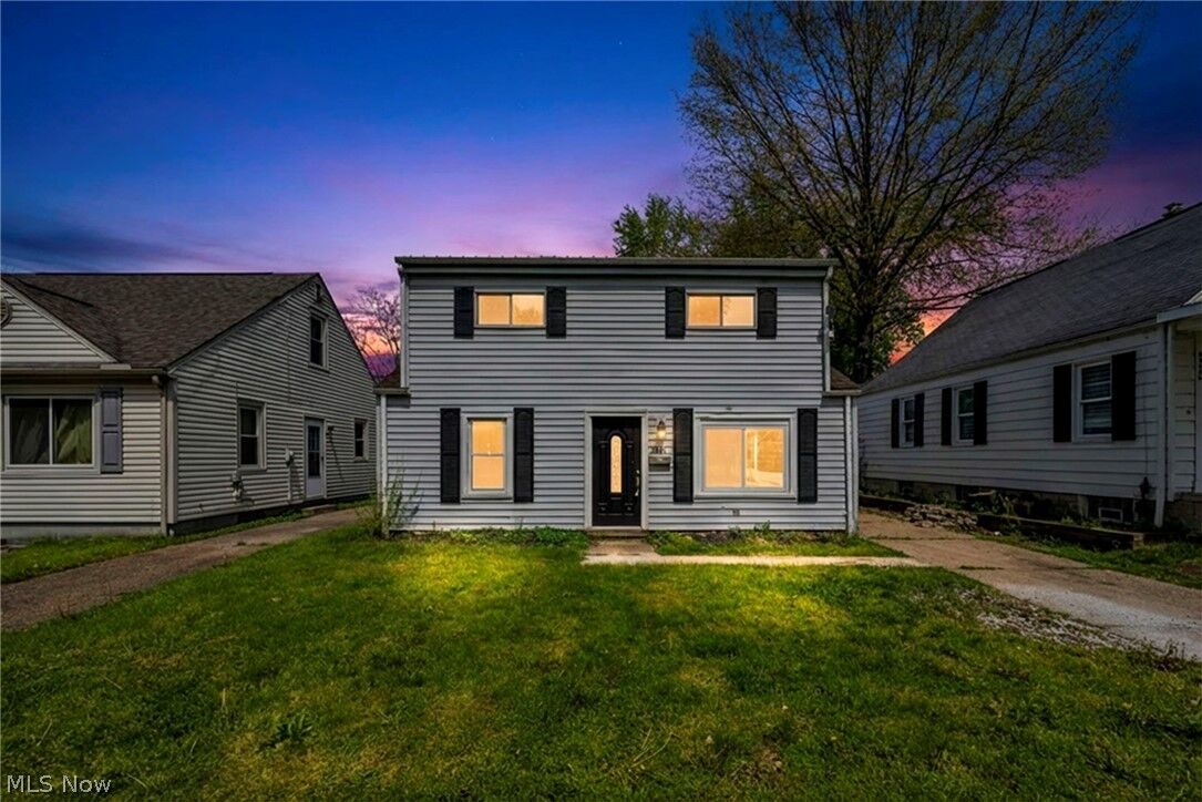 Property Photo:  2511 Ogden Avenue  OH 44312 