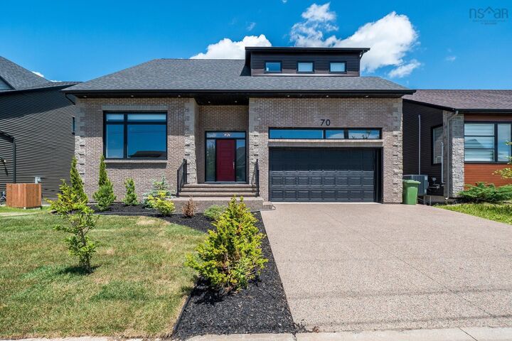 Property Photo: 70 Bradford Place NS B4B 0R6