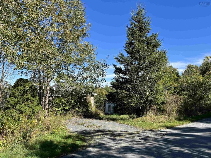 Property Photo:  35 Rainbow Haven Drive  NS B3G 1K8 