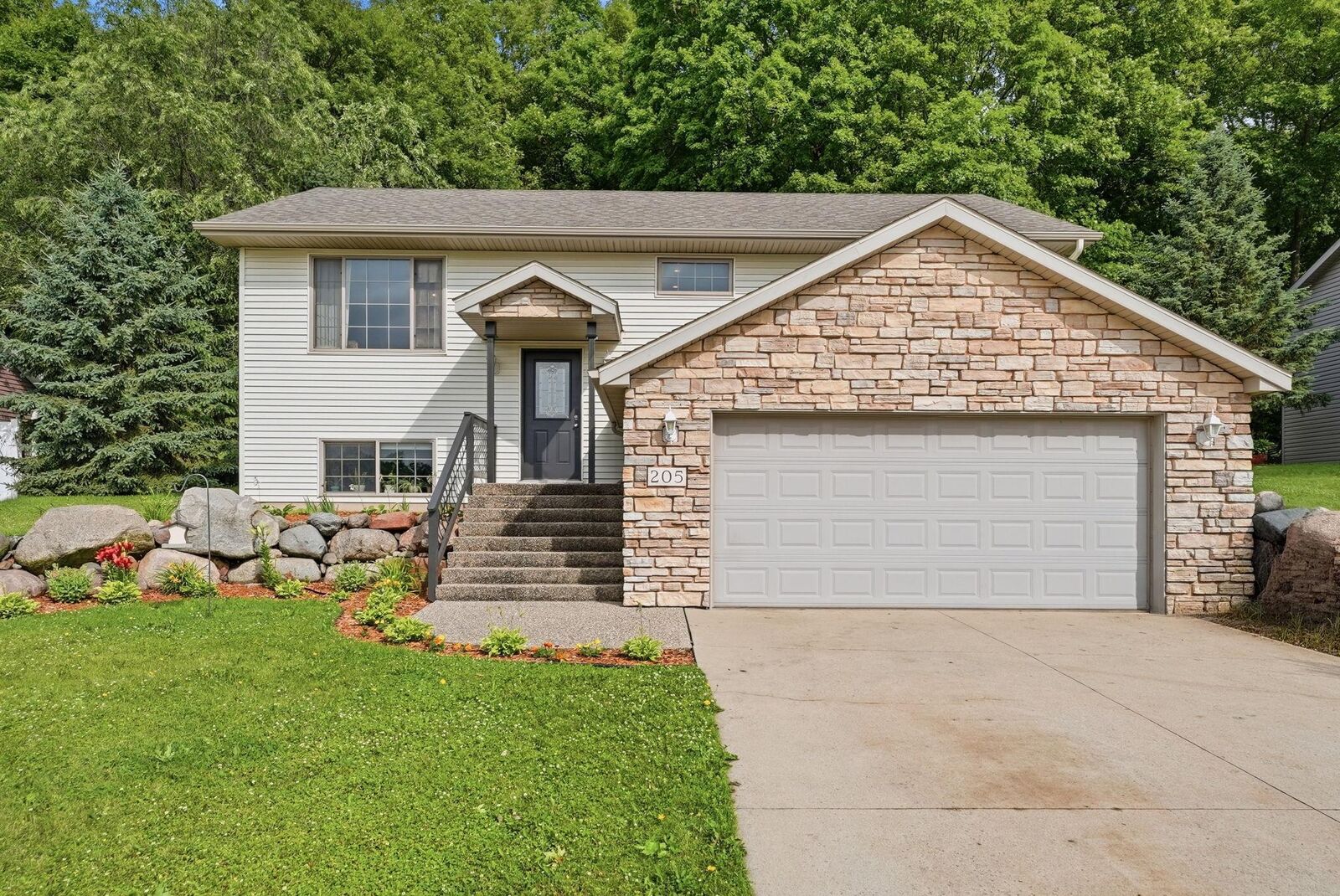 Property Photo:  205 17th Avenue S  MN 56320 