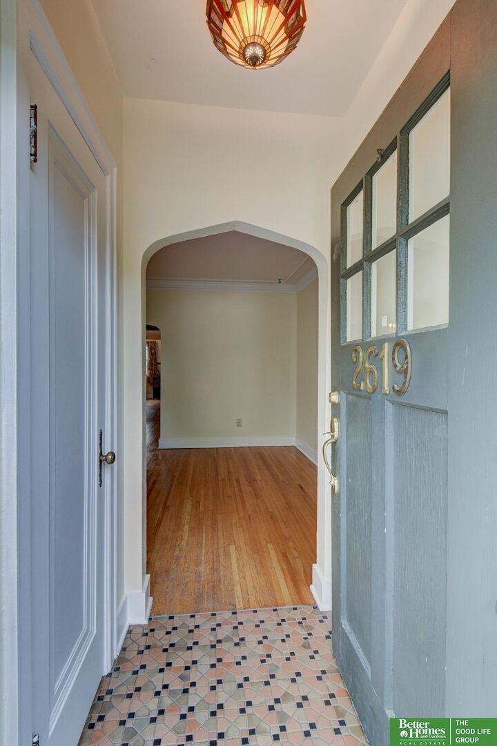 Property Photo: 2619 N 52nd Street NE 68104