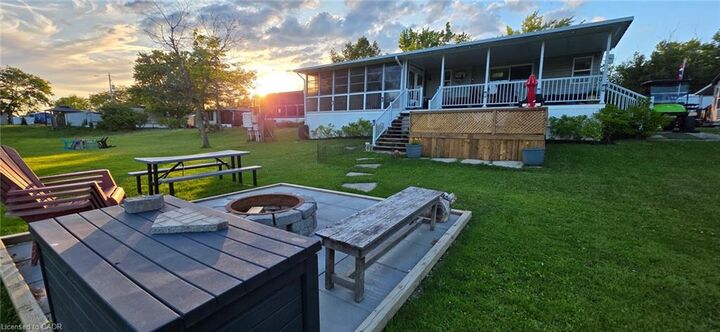Property Photo: 1001 Haldimand Road 17 189 ON N0A 1E0