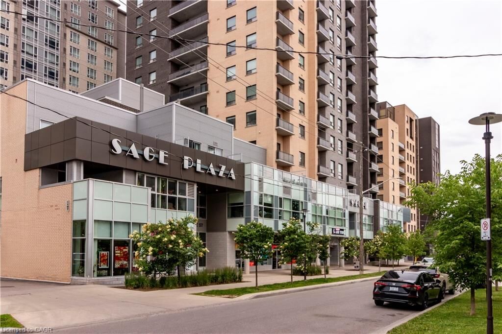 Property Photo:  318 Spruce Street 1004  ON N2L 0E9 