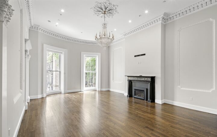 Property Photo:  63 Mount Vernon St 4  MA 02108 