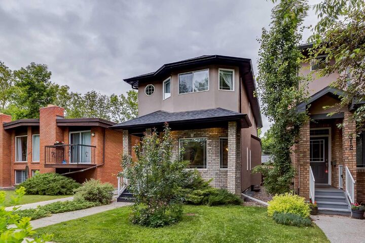 Photo de la propriété:  310 8 Avenue NE  AB T2E 0P9 