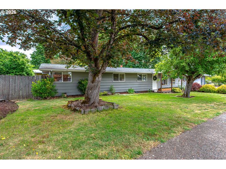 Property Photo:  3499 Western Dr  OR 97401 