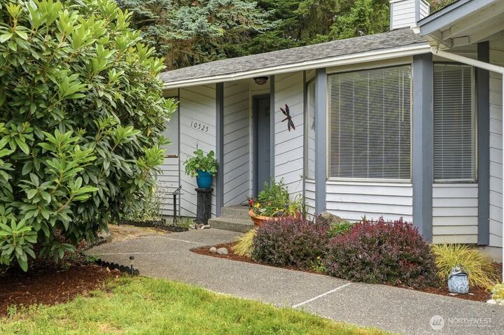 Property Photo:  10525 10527  24th Street Ct E  WA 98372 