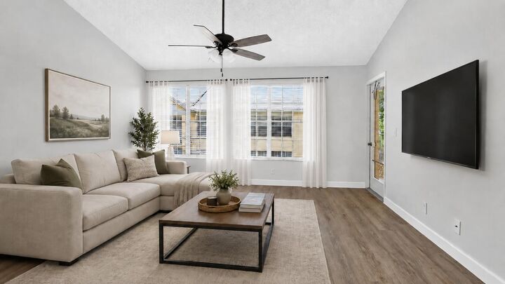 Property Photo:  6323 La Costa Drive M  FL 33433 