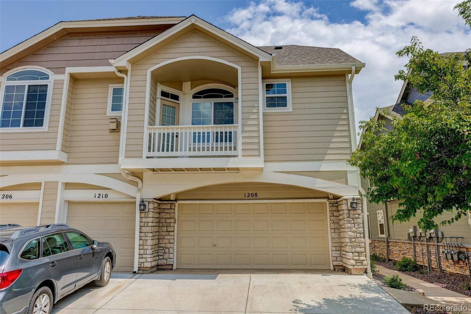 Property Photo:  1208 Carlyle Park Circle  CO 80129 