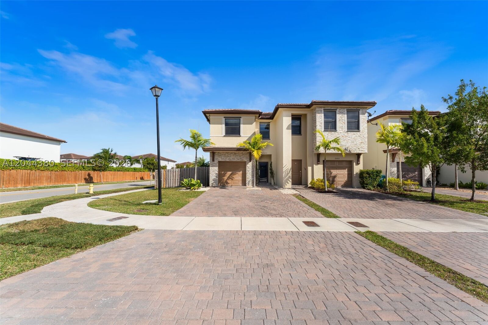 Property Photo: 25205 SW 108th Ave FL 33032