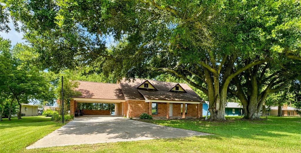 Property Photo:  2262 Highway 606 Highway  LA 71366 