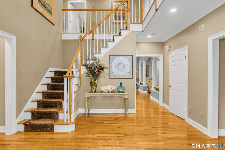 Property Photo:  11 Timber Lane  CT 06437 
