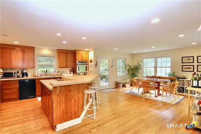 Property Photo: 298 Erskine Road CT 06903