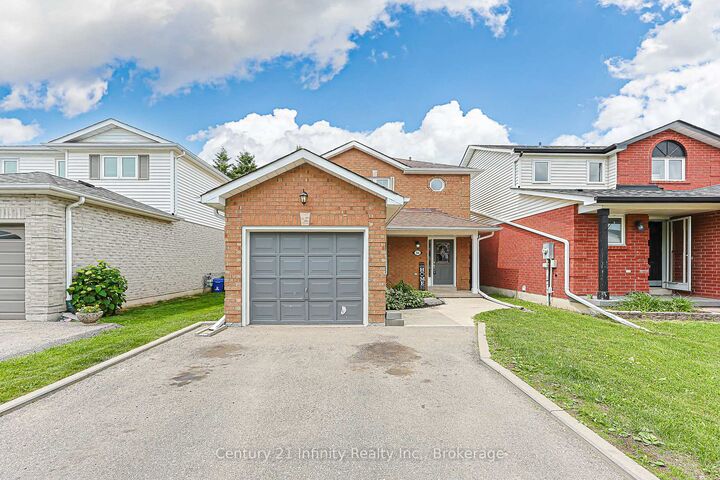 Property Photo: 56 Bushford Street ON L1E 2X1