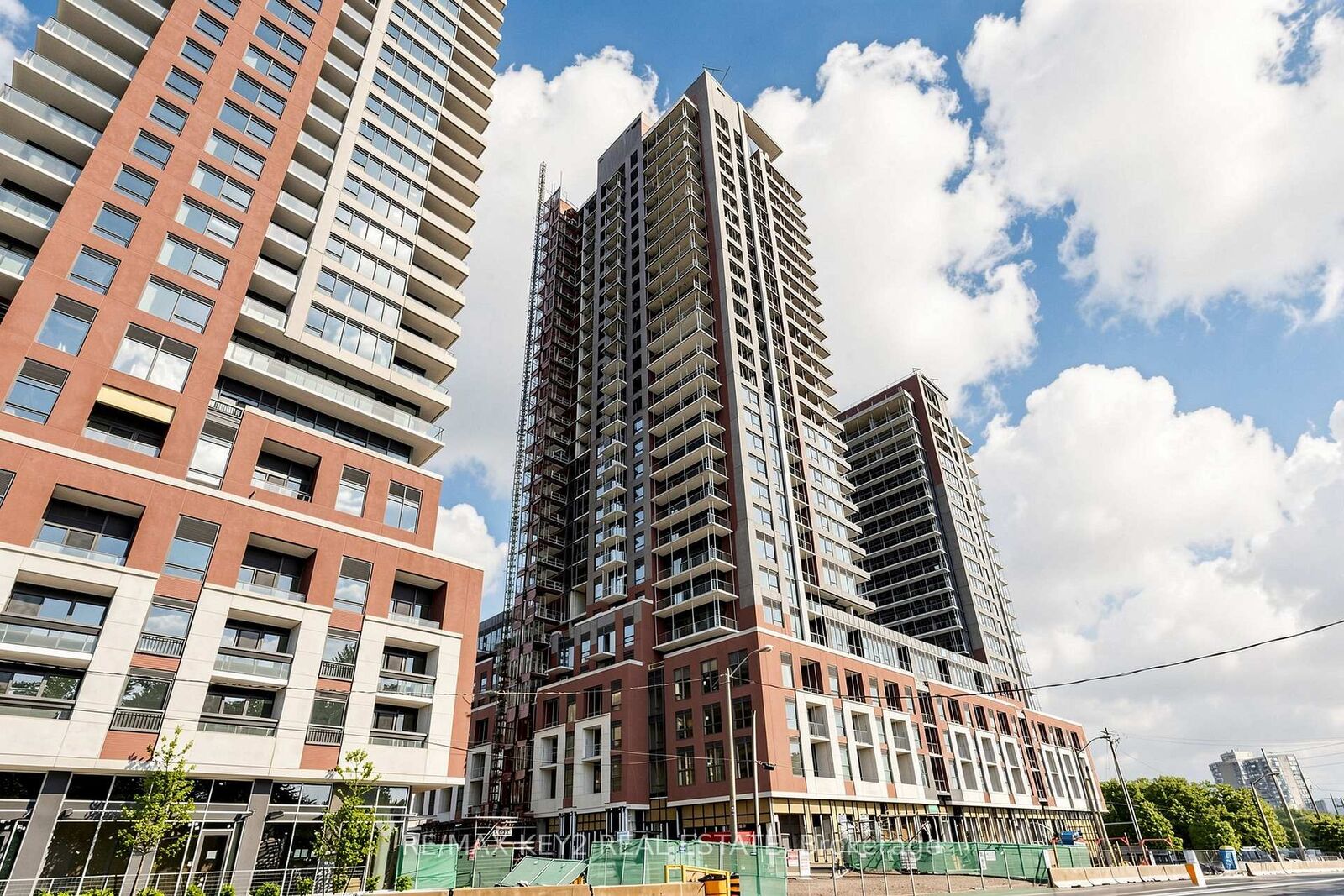 Property Photo:  4010 Eglinton Avenue W 522  ON M9A 0G5 