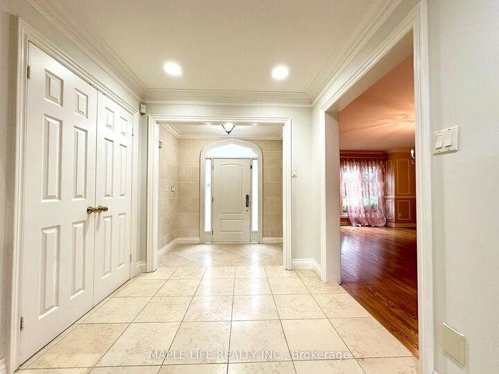 Property Photo:  52 Prince Edward Boulevard  ON L3T 7E9 