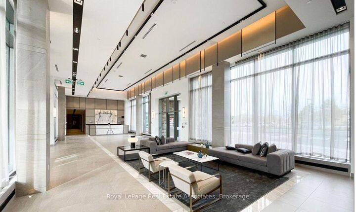 Property Photo:  4675 Metcalfe Avenue 606  ON L5M 0Z8 