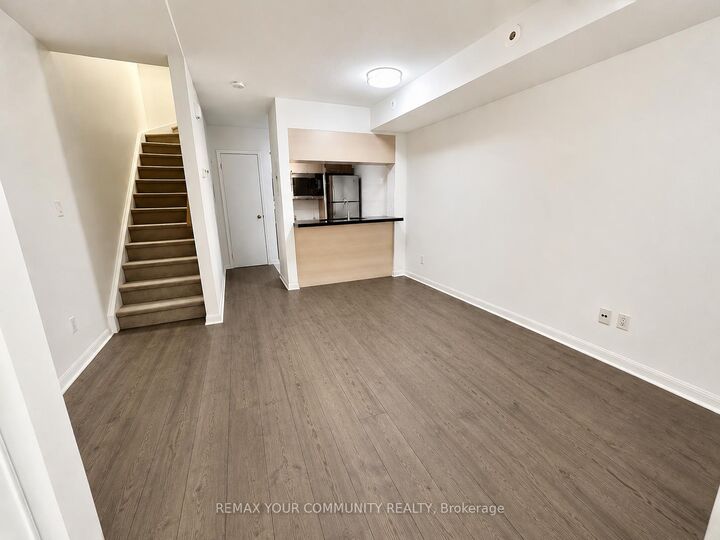 Property Photo: 3 Everson Drive 515 ON M2N 7C2